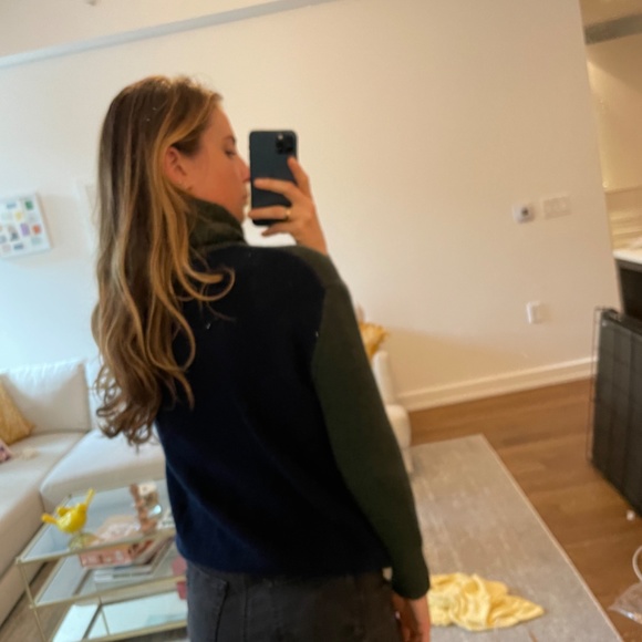 Two tone Cashmere Turtleneck Sweater - Picture 3 of 6